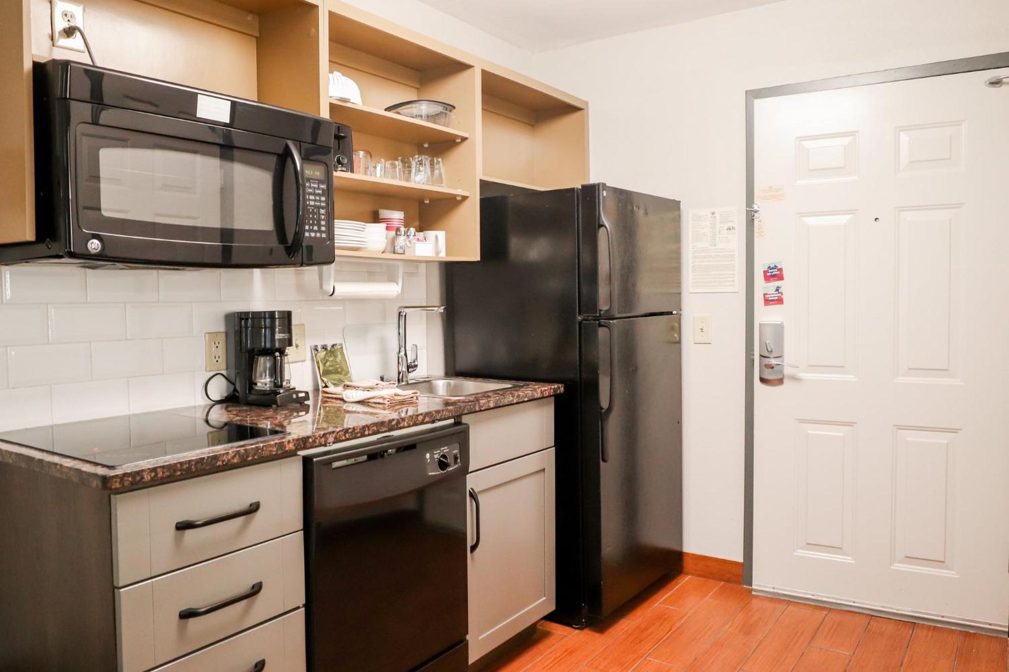 Candlewood Suites Richmond Airport By Ihg Sandston Zewnętrze zdjęcie